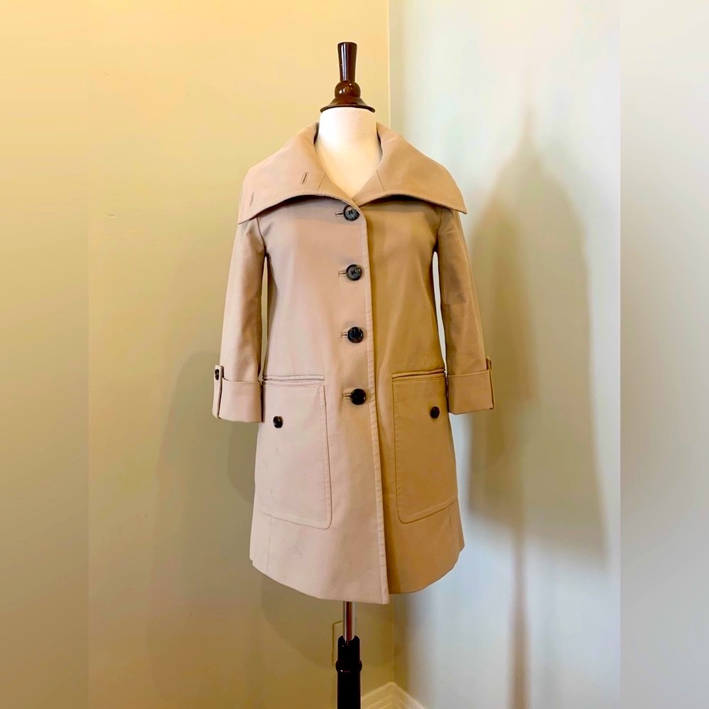 Ann Taylor 3/4 sleeve beige coat